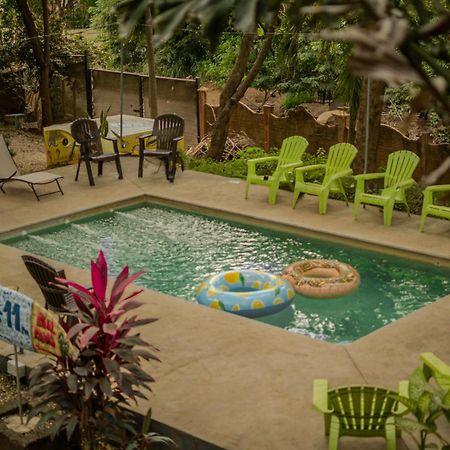 Casa Pura Vida Surf Hostel - Tamarindo Costa Rica Dış mekan fotoğraf