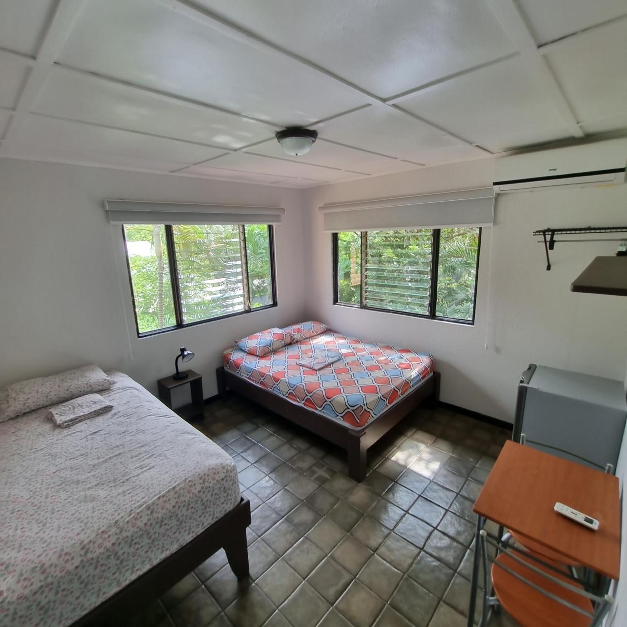 Casa Pura Vida Surf Hostel - Tamarindo Costa Rica Dış mekan fotoğraf