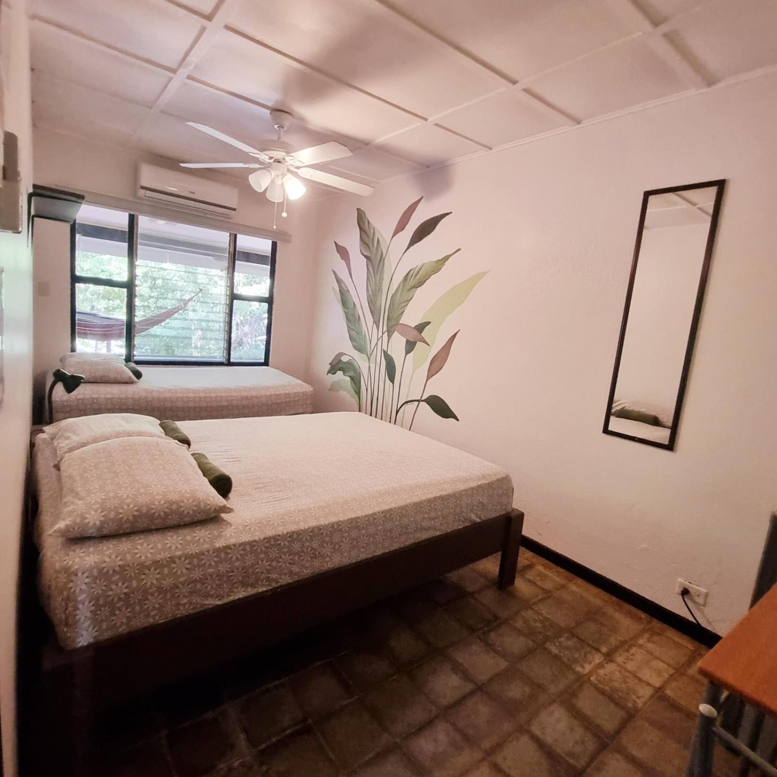 Casa Pura Vida Surf Hostel - Tamarindo Costa Rica Dış mekan fotoğraf