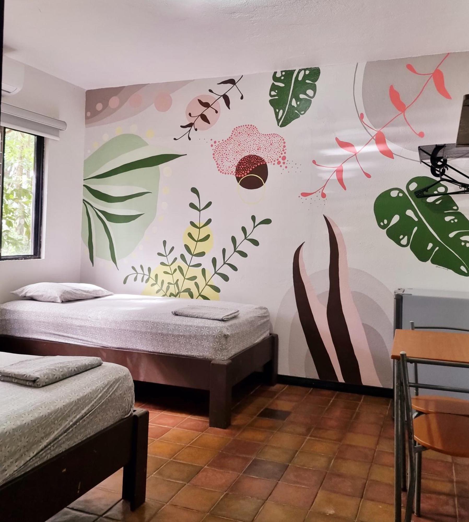 Casa Pura Vida Surf Hostel - Tamarindo Costa Rica Dış mekan fotoğraf