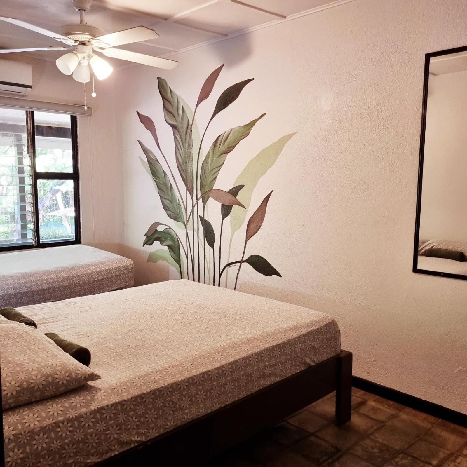 Casa Pura Vida Surf Hostel - Tamarindo Costa Rica Dış mekan fotoğraf