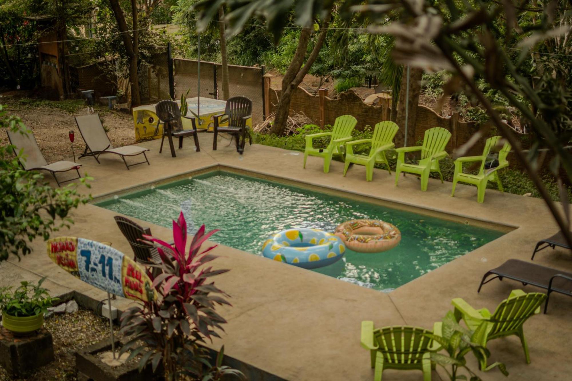 Casa Pura Vida Surf Hostel - Tamarindo Costa Rica Dış mekan fotoğraf